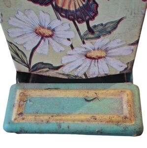 Vintage Jasco Metal Wall Matchbox Holder Butterfly And Daisy's Green